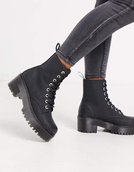 new look chunky heeled lace up boot in black