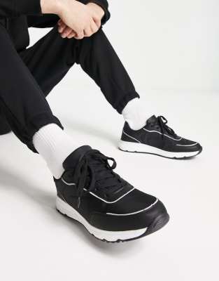 chunky paneled sneakers in black