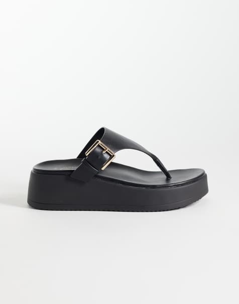 New Look chunky platform thong sandal in black - view 1