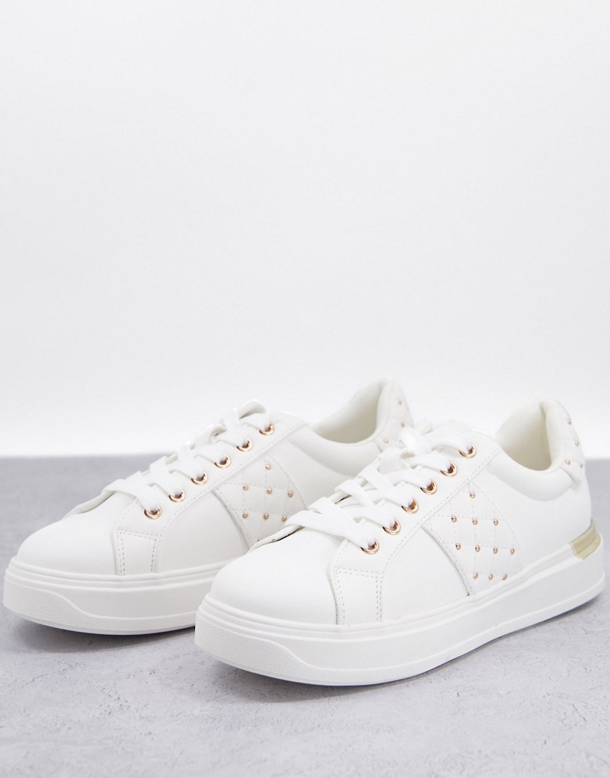 New Look chunky quilted sneakers with stud in white