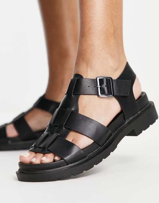 New Look chunky sandals in black ASOS