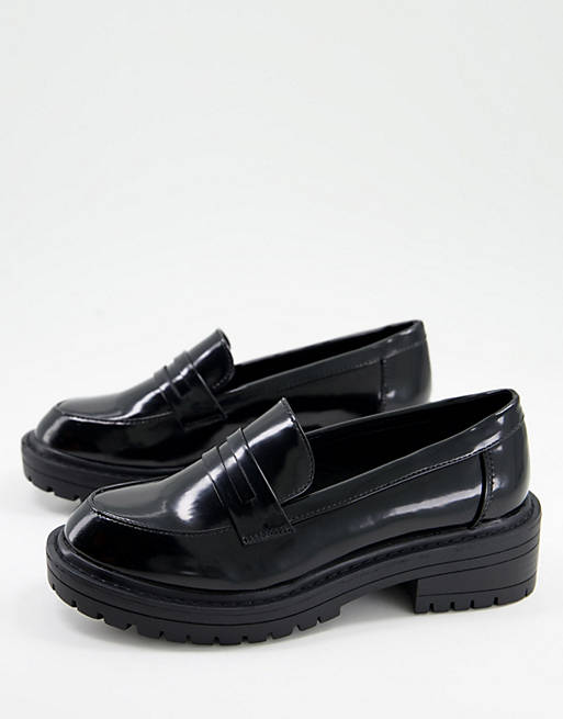 New Look chunky sole loafer in black | ASOS