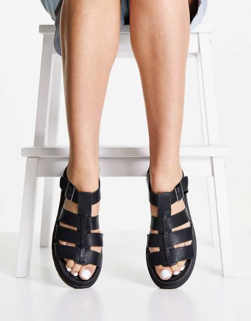 New Look chunky strappy flat sandal in black