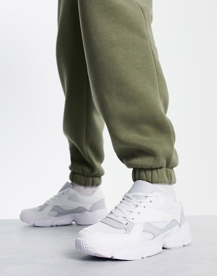 New Look chunky trainer in grey and white