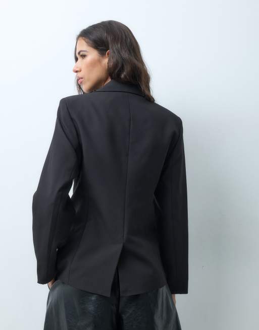 New Look cinched waist power shoulder blazer in black, 5 of 5