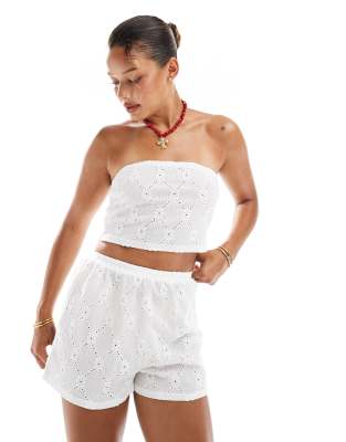 New Look New Look co-ord broderie short in white