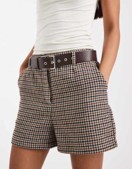 New Look co-ord check belted short in brown, 3 of 5