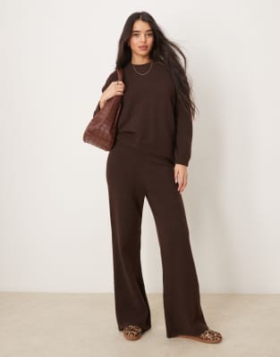 New Look New Look co-ord knitted trouser in brown