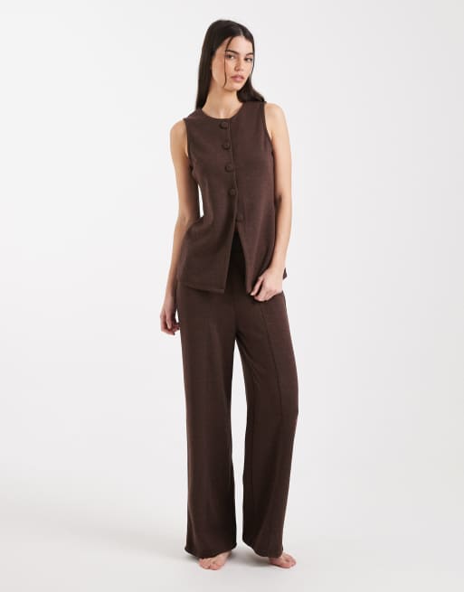 New Look co-ord knitted waistcoat in brown, 2 of 4