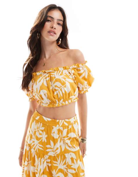 New Look co-ord leaf print bandeau crop top in yellow - view 1