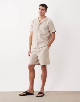 New Look New Look co-ord linen look pull on shorts in stone-Neutral