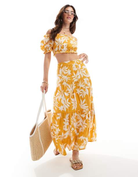 New Look co-ord pattern midi skirt in yellow - view 1