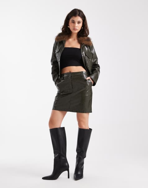 New Look co-ord PU croc printed mini skirt in khaki - view 1