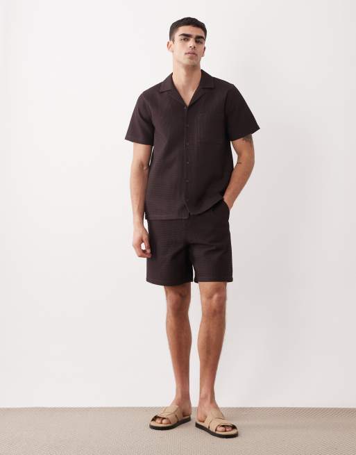 New Look co-ord waffle shirt and shorts in brown, 3 of 3