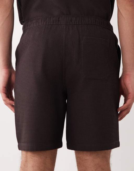 New Look co-ord waffle shorts in brown, 5 of 5