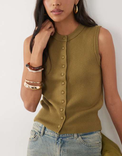 New Look compact knit button down singlet in khaki, 3 of 4