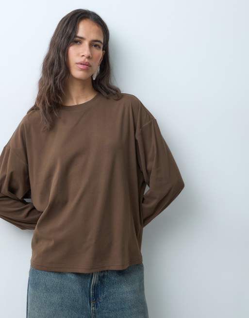 New Look conjunto premium de jersey cómodo en marrón oscuro, 2 de 5