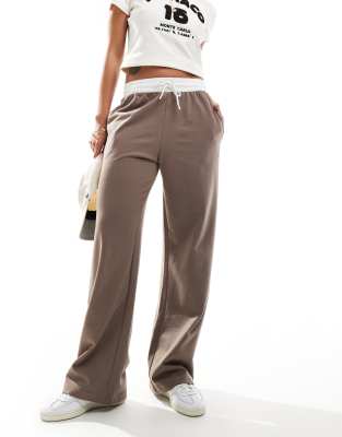 New Look New Look contrast band jogger in brown