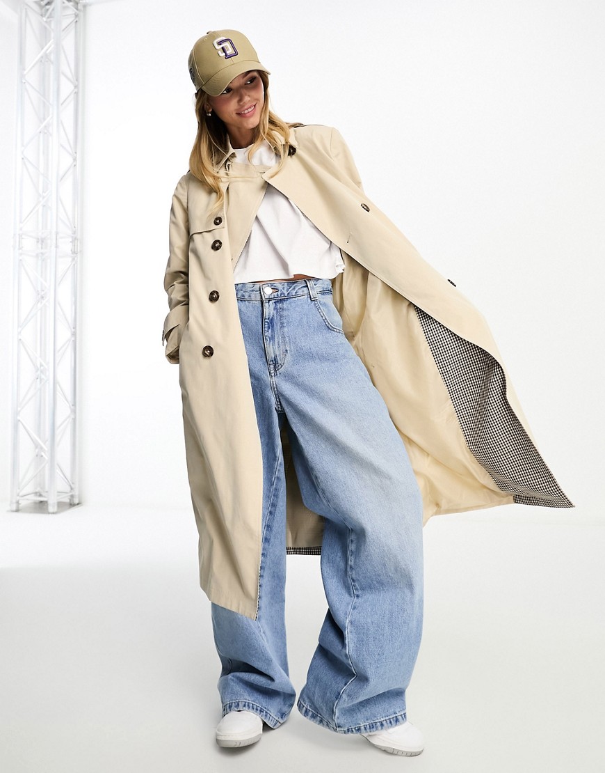 New Look contrast check trench coat in stone-Neutral