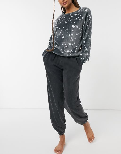 Star fleece online pyjamas