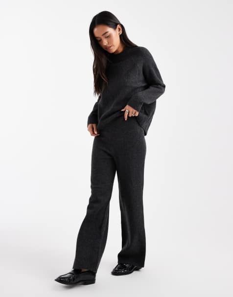 New Look - Coordinato in maglia grigio scuro con pantaloni e maglione - view 1