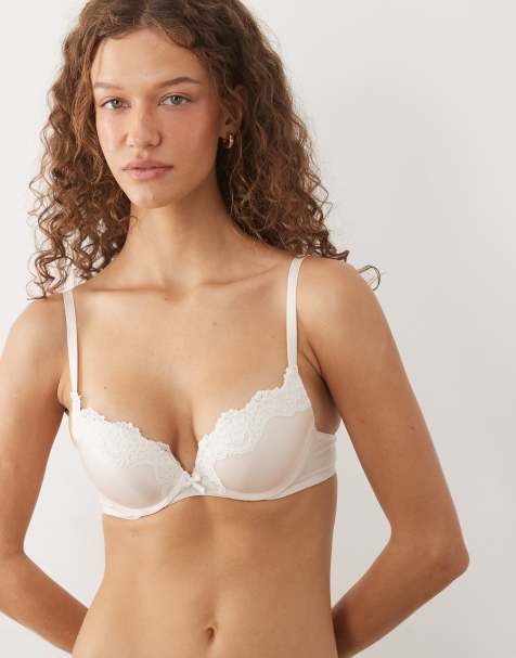 New Look - Coordinato in raso rosa pallido con reggiseno scollo profondo con finiture in pizzo e slip - view 1