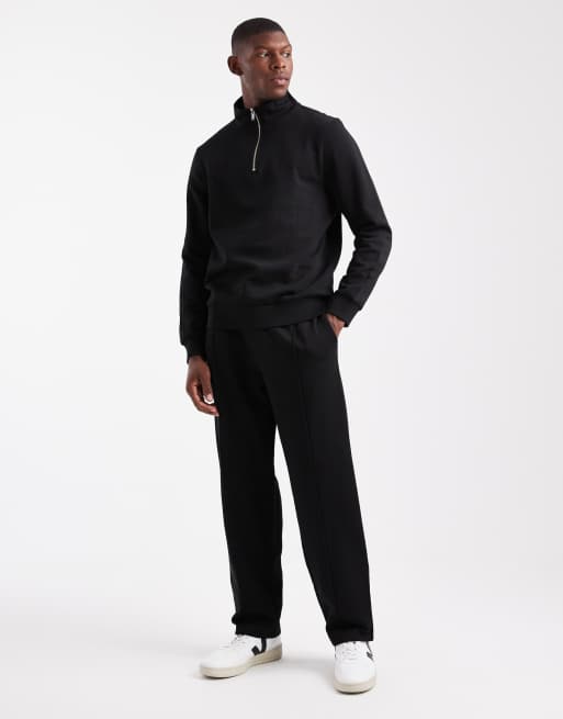 New Look - Coordinato nero composto da felpa con collo a imbuto e zip corta e joggers