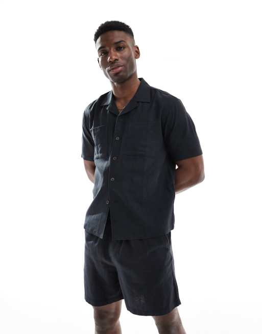 New Look - Coordinato nero effetto lino con camicia e pantaloncini