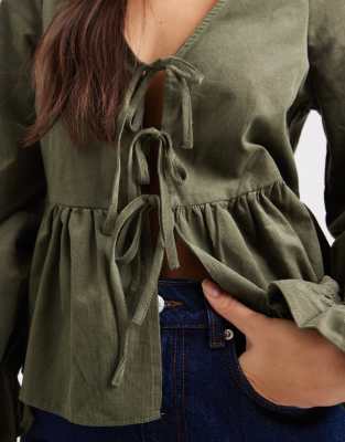 New Look Corduroy Tie Front Shell Top In Green
