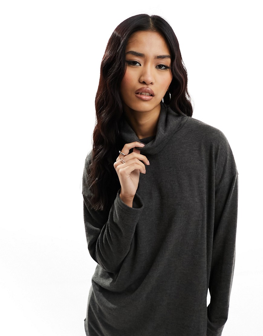 New Look cowl neck longline knitted top in grey
