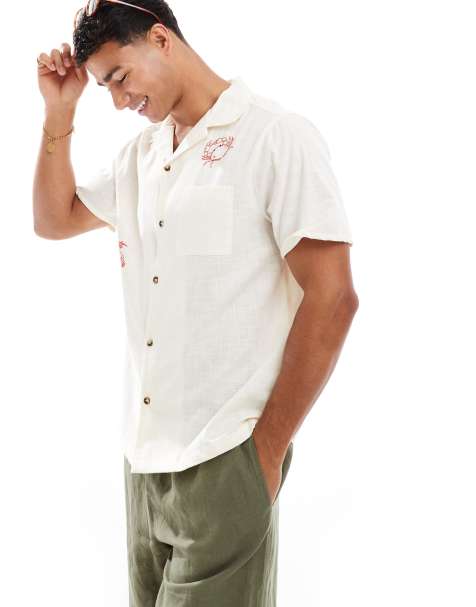New Look crab embroidered linen look revere shirt in off-white