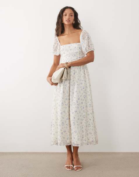 New Look - Cremehvid milkmaid-kjole med bindebånd på ryggen, tekstur og småblomstret print - view 1