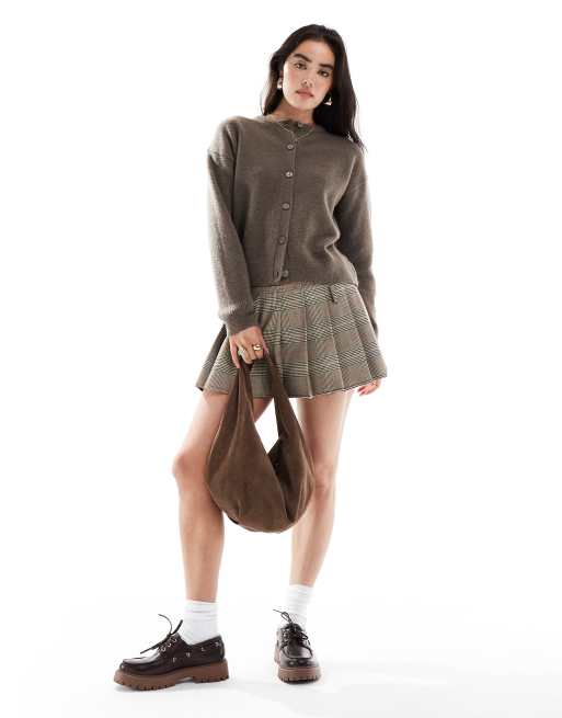 New Look crew neck button down cardigan in beige