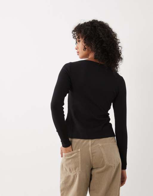 New Look crew neck cardigan in black, 3 of 4