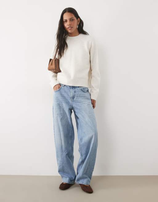 New Look crew neck jumper in cream, 2 of 4
