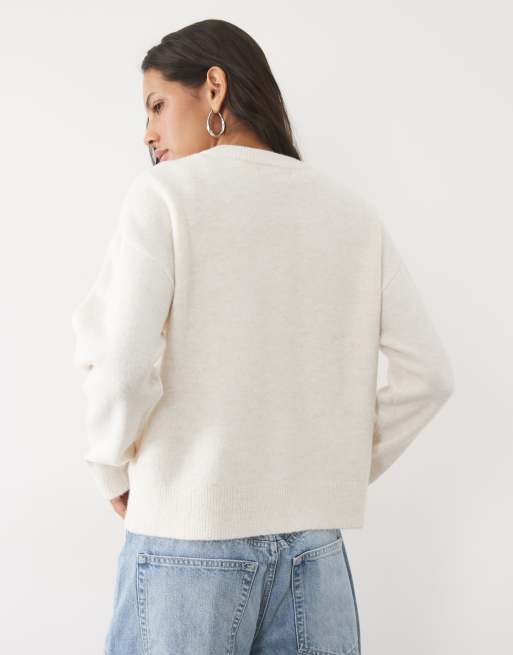 New Look crew neck jumper in cream, 4 of 4