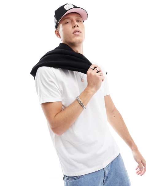 New Look crew neck regular fit t-shirt in white