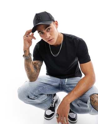 New Look New Look crew t-shirt in black