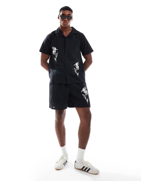 New Look crinkle embroidered shorts in black (part of a set) - view 1