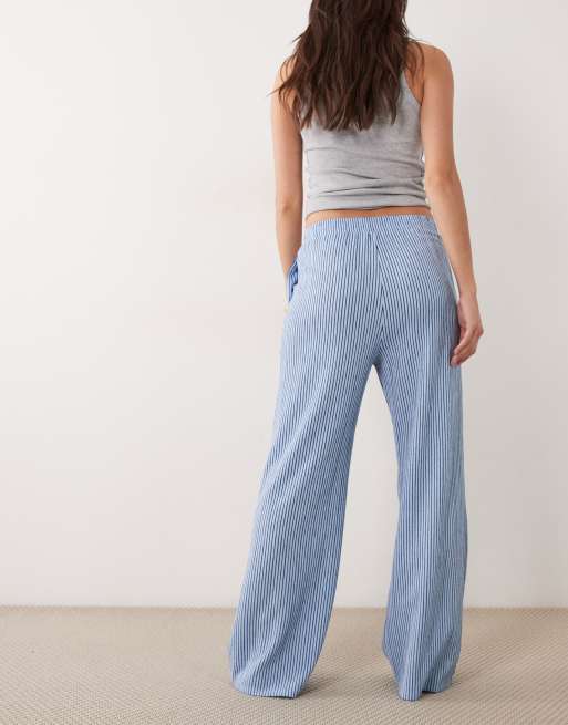 New Look crinkle stripe wide leg trousers in blue, 5 of 5