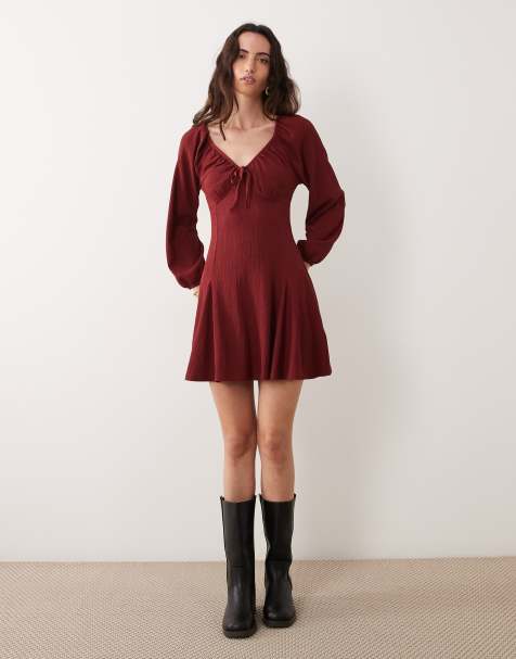 New Look crinkle tie front mini dress in burgundy - view 1