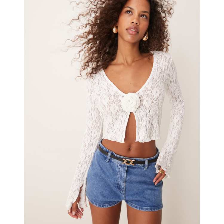 New Look Crop top à manches longues en dentelle avec grosse