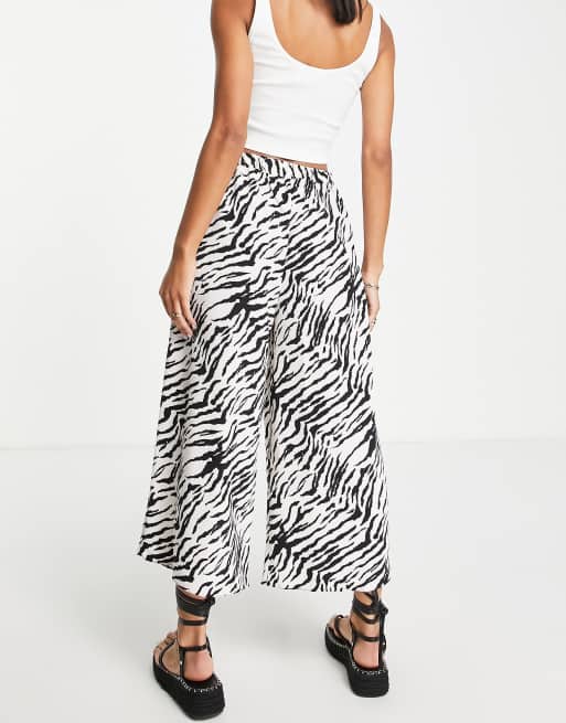 New Look - Cropped broek met wijde pijpen en zebraprint, 2 van 4