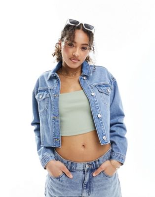 New Look cropped denim jacket in mid blue