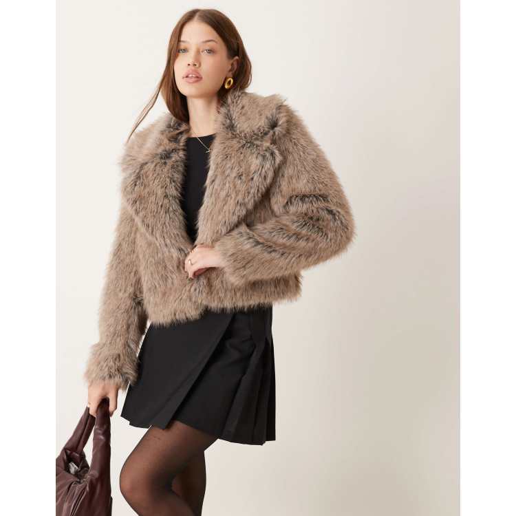 New Look cropped faux fur jacket in brown | ASOS