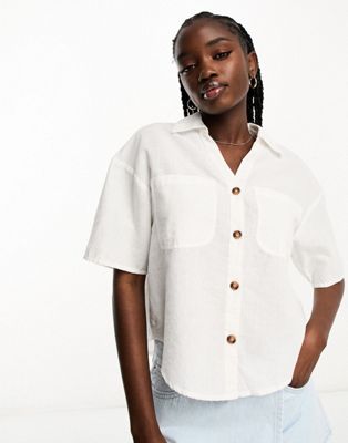 New Look cropped linen shirt in white