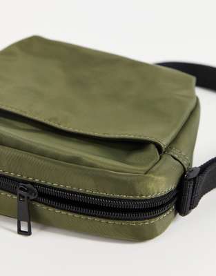 new look messenger bag