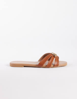  cross strap metal detail sandal in tan