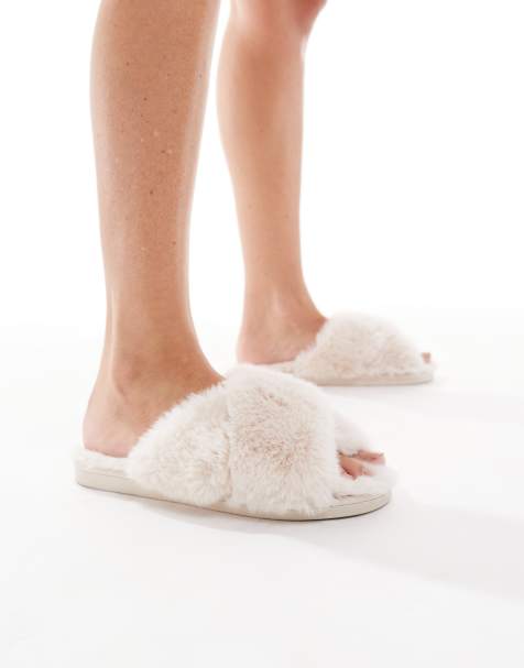 New Look crossover faux-fur slippers in cream - view 1