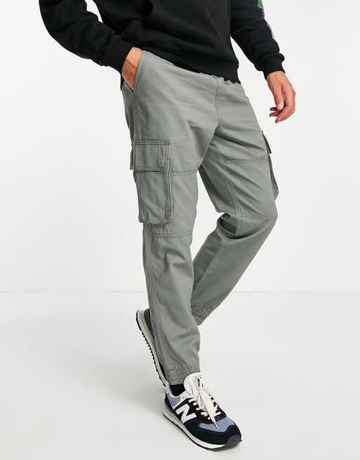 New Look cuffed cargos in khaki